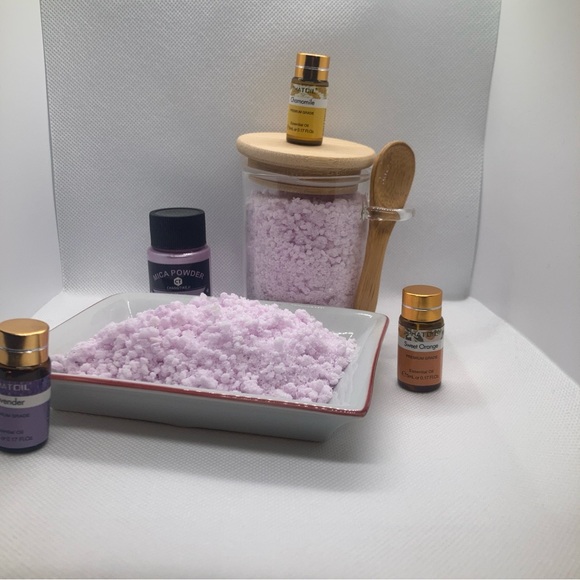 Meet your Posher, Chrissy - Picture 2 of 12